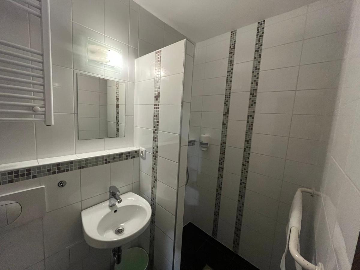 Central Panzio Erd Eksteriør billede